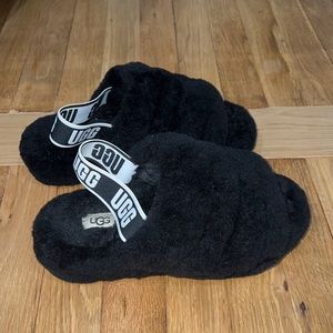 UGG Fluff Yeah slides